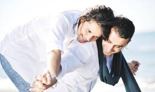 两年婚姻如何走出来 如何挽留破碎的婚姻