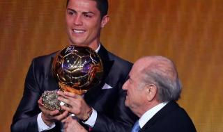 c罗和内马尔是一队吗 内马尔效力哪个俱乐部